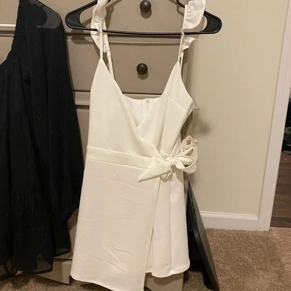 Altar’d State Romper - Picture 2 of 4